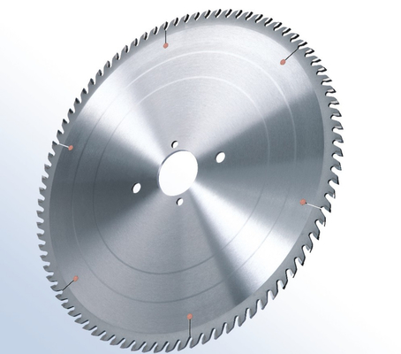 las hojas de sierra circulares duraderas del TCT de 300m m instalan tubos el corte 2000rpm