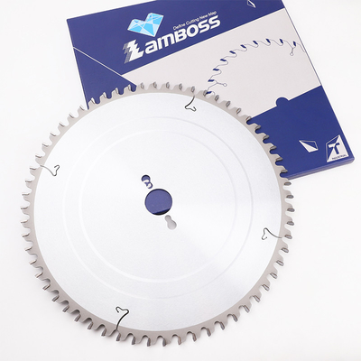 300 mm U forma Italia Calidad de la hoja de sierra circular para la máquina de sierra de mesa corredera